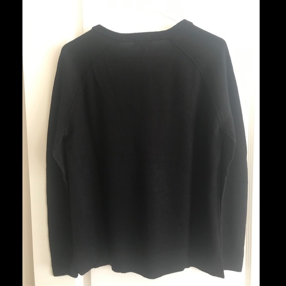 14th & Union sweater. Only worn twice! - Picture 3 of 6